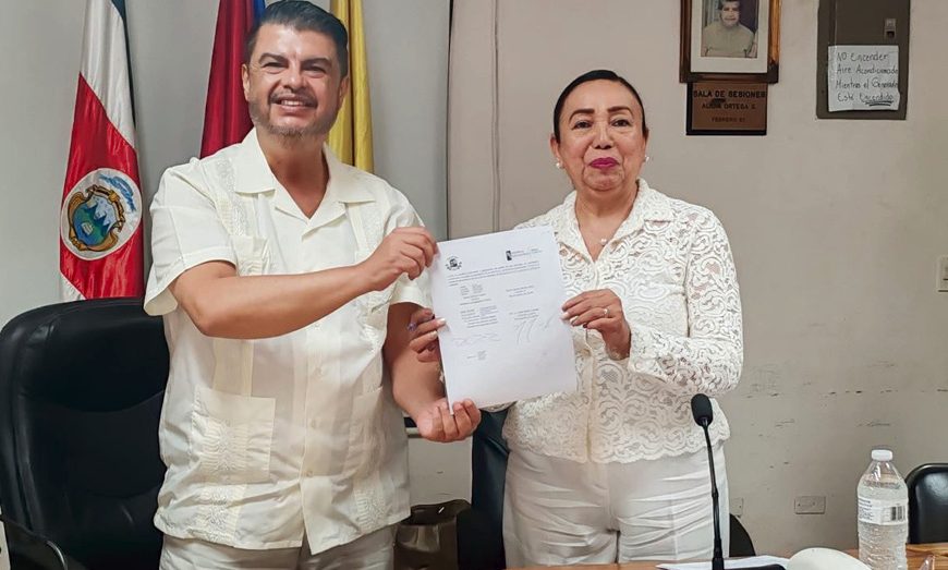 Municipalidad de Carrillo y Ministerio de Seguridad firman convenio